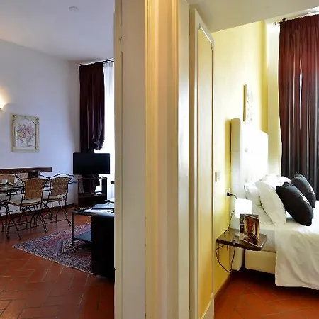 ホテル Hemeras Boutique House Dante 4*